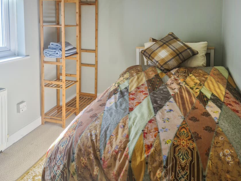 Double bedroom | Salop Cottage, Penarth