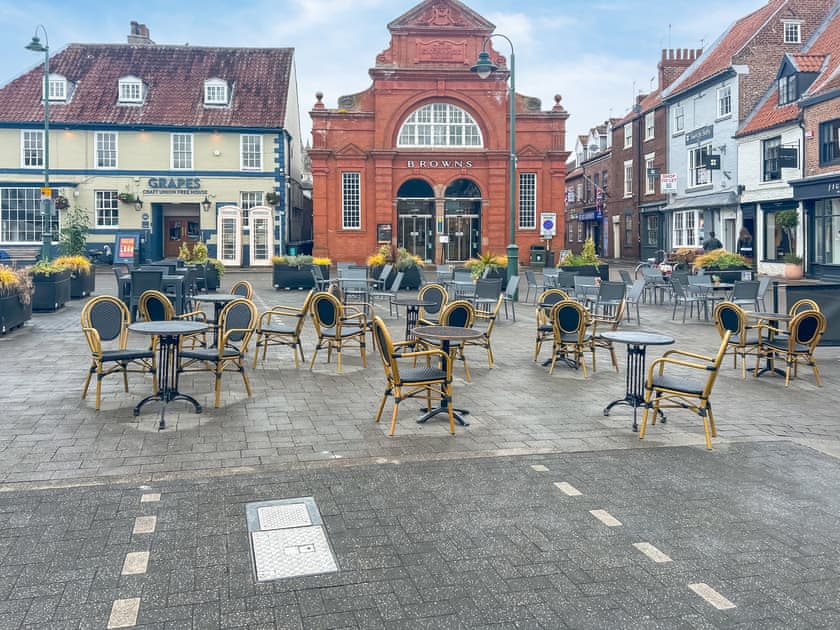 Surrounding area | Holly’s Apartment, Beverley