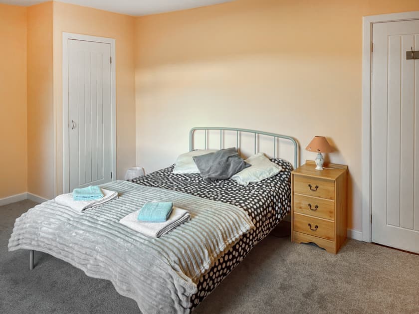 Double bedroom | Woodside Cottage, Pinwherry, near Girvan