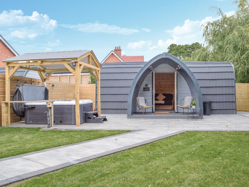Exterior | Glamping Pod 2 - Oakwood Farm, Chester