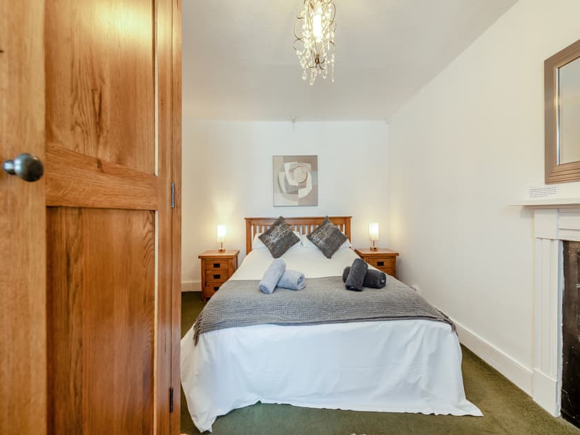 Double bedroom | Glendower, Aberaeron
