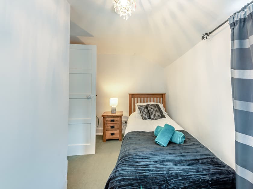 Single bedroom | Glendower, Aberaeron