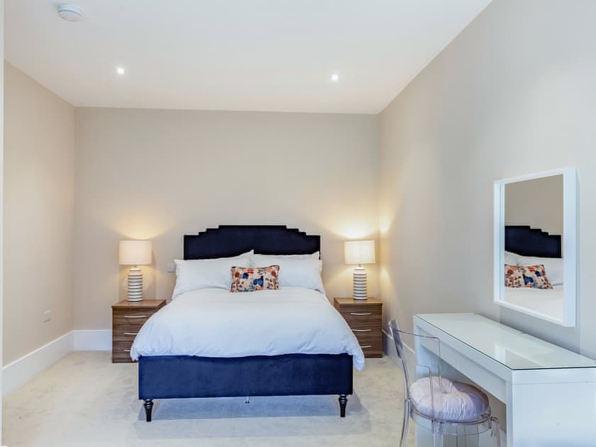 Double bedroom | The Cartlodge - Doggetts Farm, Rochford