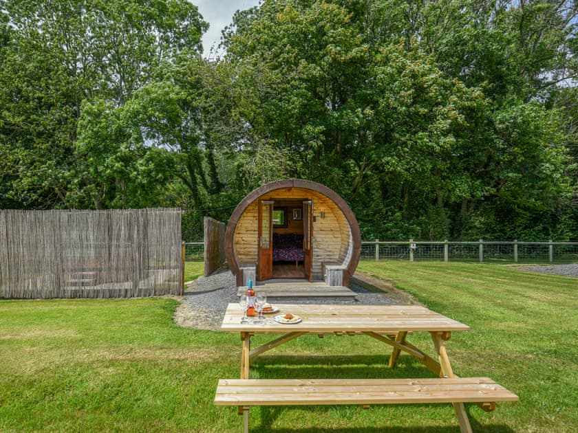 Exterior | Willow - Glamping Pod - Castle Farm Holidays Shropshire, Oswestry