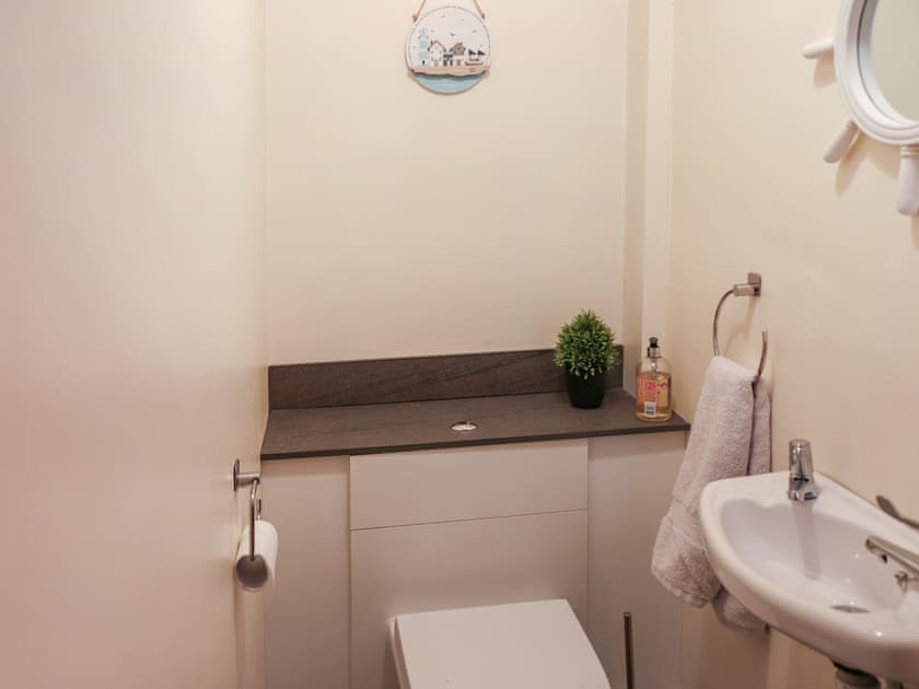 Bathroom | Ty Llewelyn, Conwy