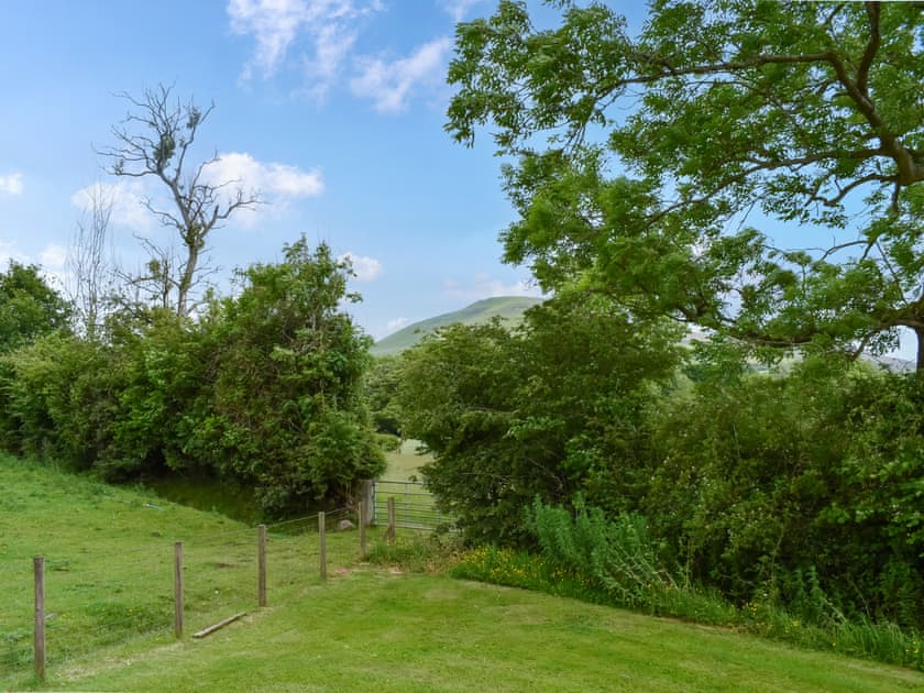 Surrounding area | Tilly - Shepherds Retreat, Brecon