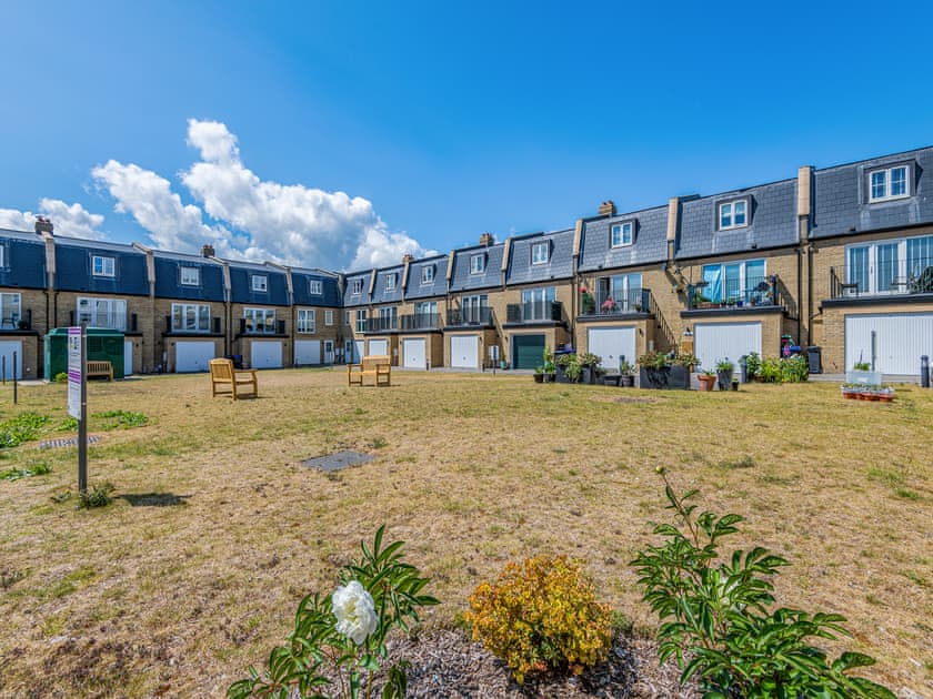 Surrounding area | Richmond Cottage, Herne Bay