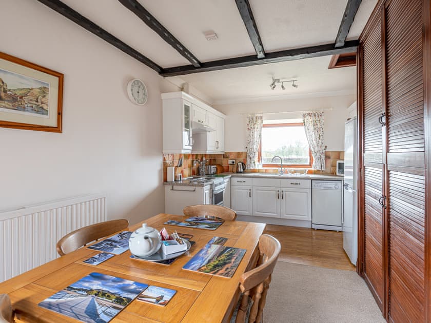 Kitchen/diner | Pigeon Cote - Keld Head Farm Holiday Cottages, Pickering