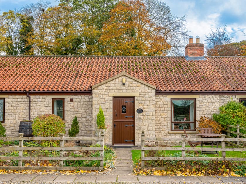 Exterior | The Smithy - Keld Head Farm Holiday Cottages, Pickering