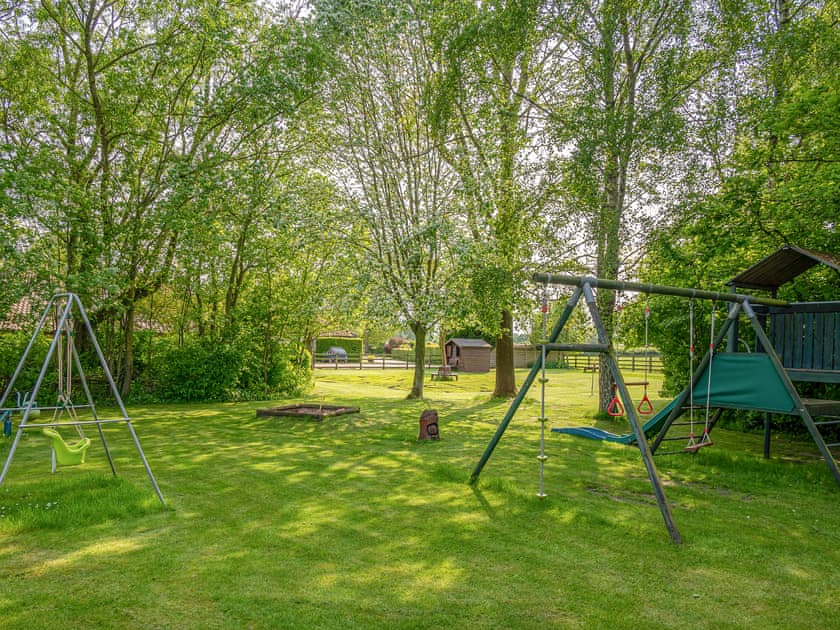 Garden and grounds | The Stables - Keld Head Farm Holiday Cottages, Pickering