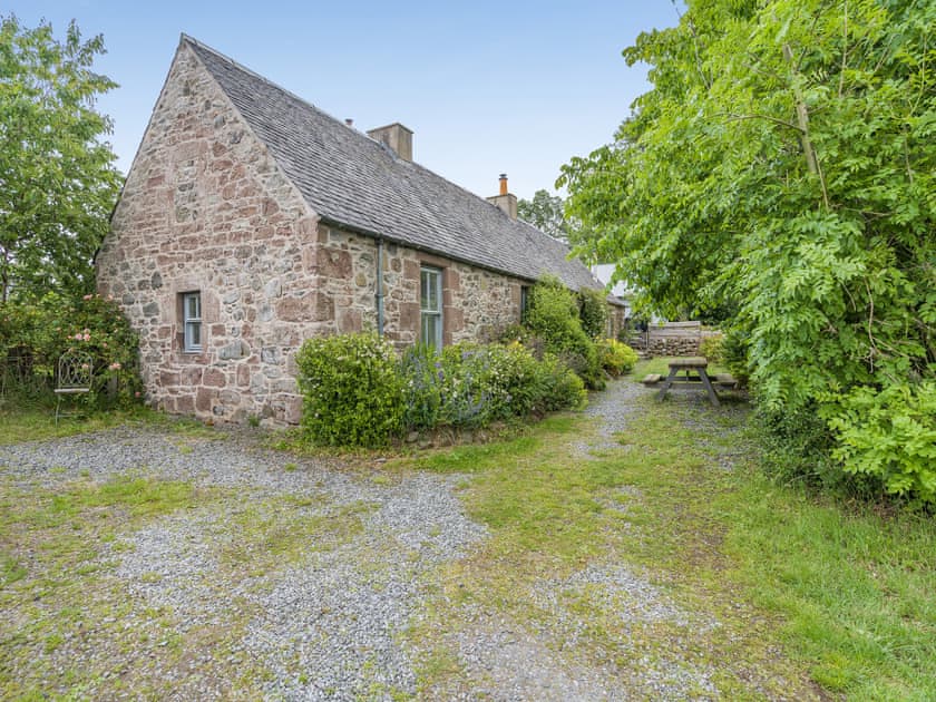 Exterior | The Cottage, Bankfoot, near Dunkeld