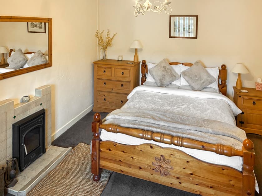Double bedroom | Professors Cottage, Girvan