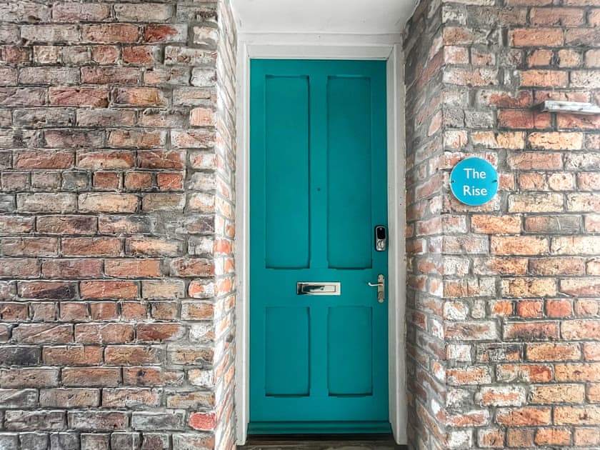 Exterior | The Rise, Scarborough