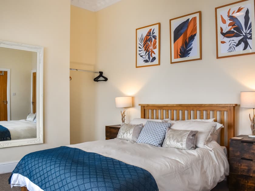 Double bedroom | Denelea Studio 2 - Denelea Apartments, Scarborough