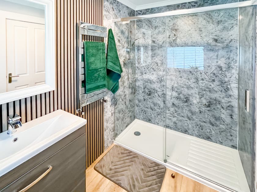 Shower room | Greenacres, Perth