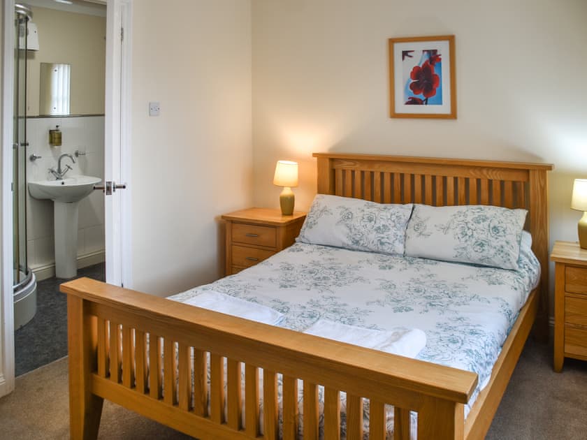 Double bedroom | Sea Breeze, Bacton