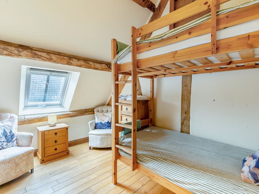 Bunk bedroom | Wern Farm Barn, Cwmdu, near Crickhowell