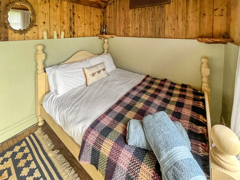 Double bedroom | Railway Carriage - Moat Farm Glamping, Shadowhurst, near Ashford