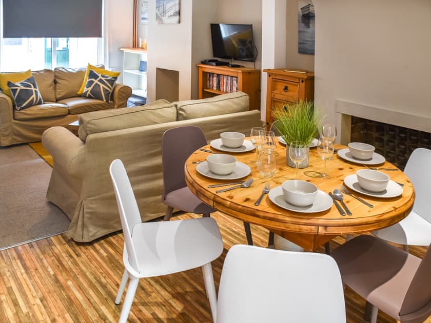 Open plan living space | Waverley Cottage, Mundesley