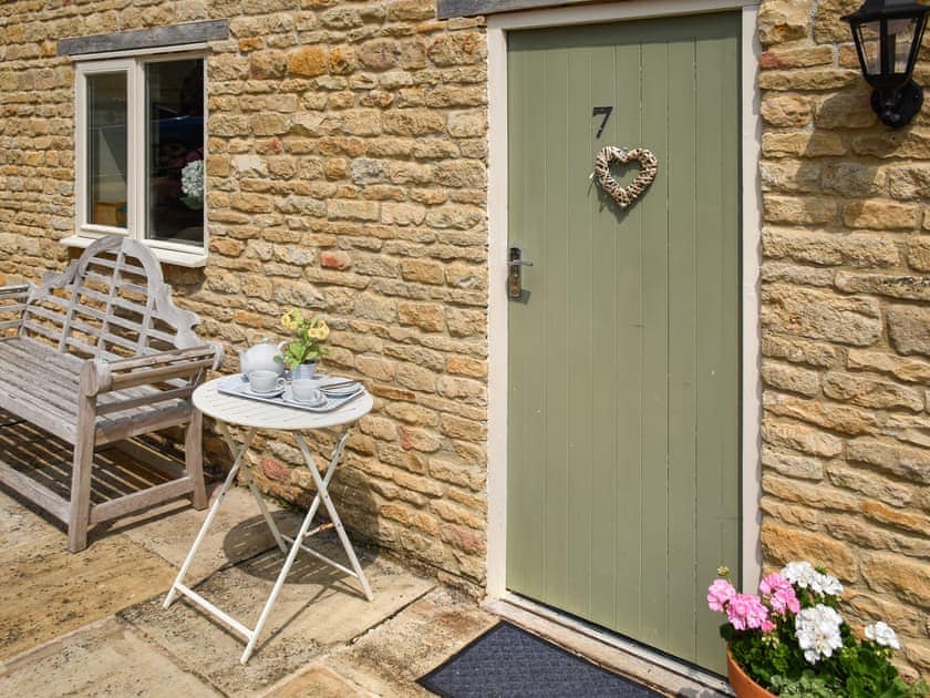 Exterior | Lily Pad 7 - Lily Pad Cottages, Nassington, near Stamford