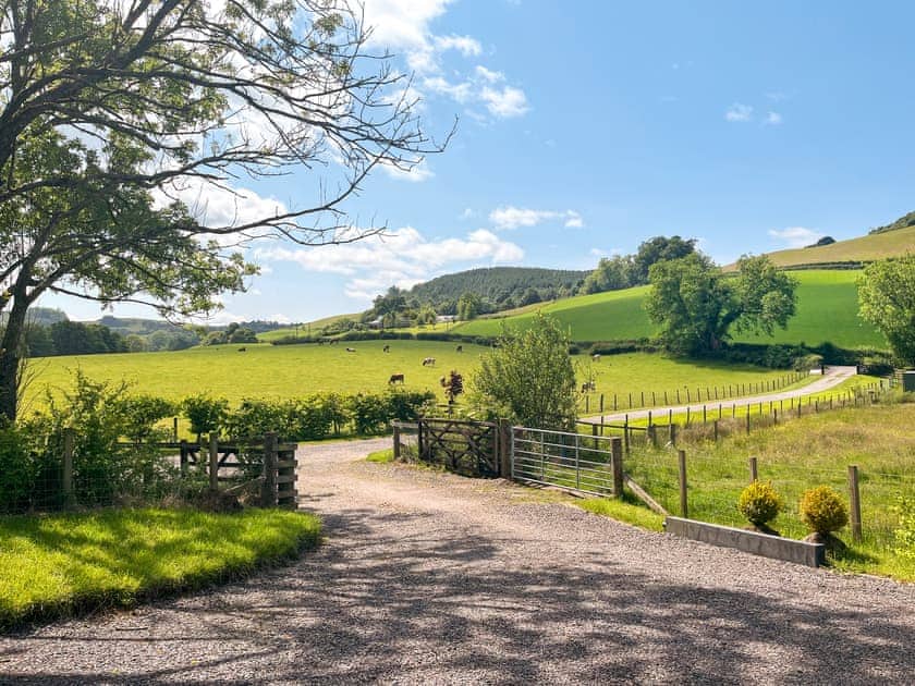 Outdoor | Ridge View Lodge - Alderneuk Lodges, Dumfries
