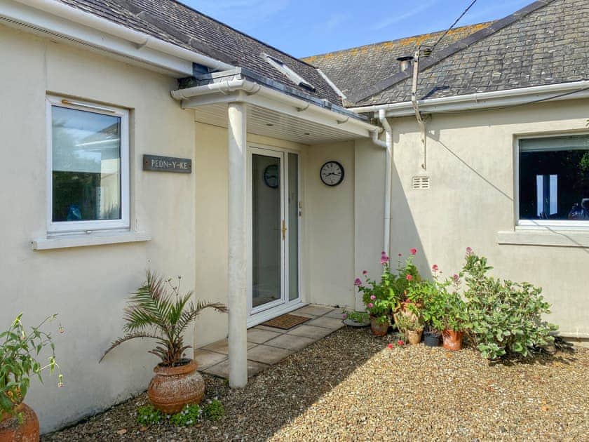 Exterior | Pedn-Y-Ke, Mullion