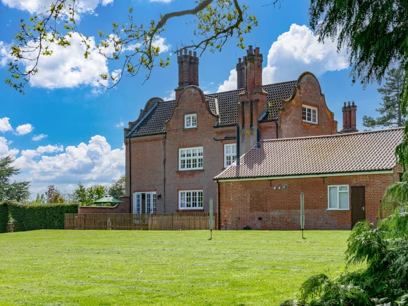 Exterior | Middle Wing - Gresham Hall Estate, Gresham, near Sheringham
