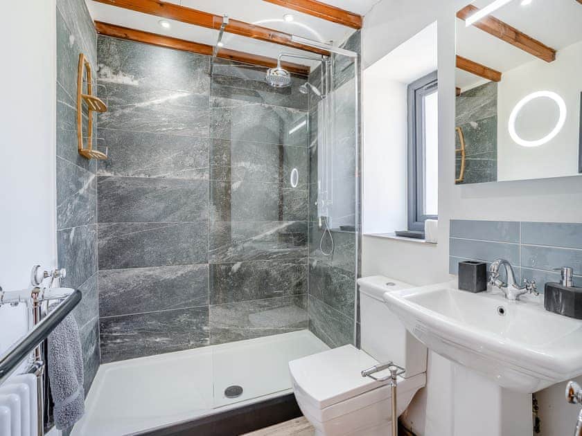 Shower room | The Old cowsheds 5 -Llanilar - Gaer Cottages, Cribyn, Lampeter