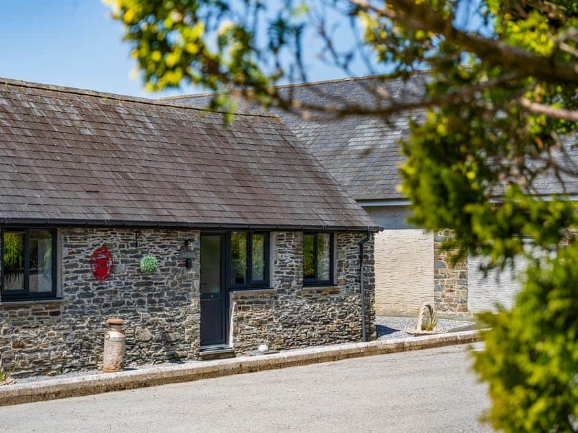 Exterior | The Old cowsheds 5 -Llanilar - Gaer Cottages, Cribyn, Lampeter