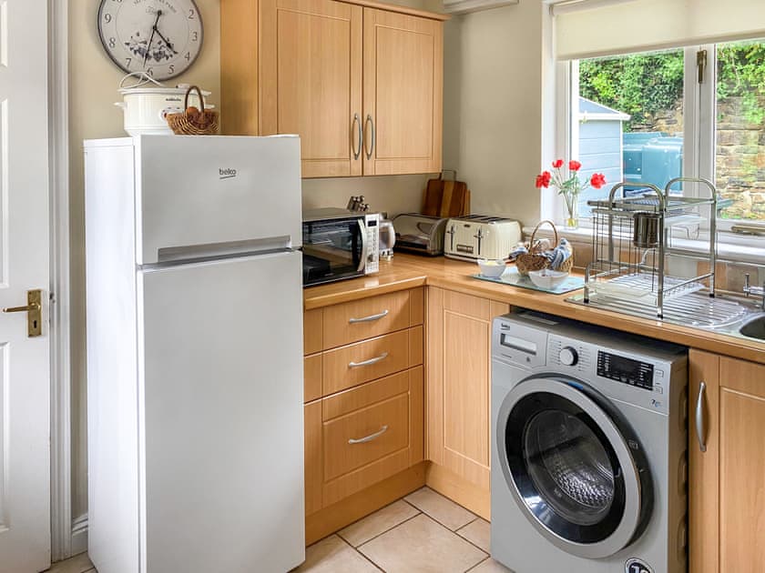 Kitchen | Little Roskymer, The Lizard Peninsula