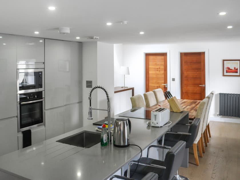Kitchen/diner | The Coach-House, Tenby