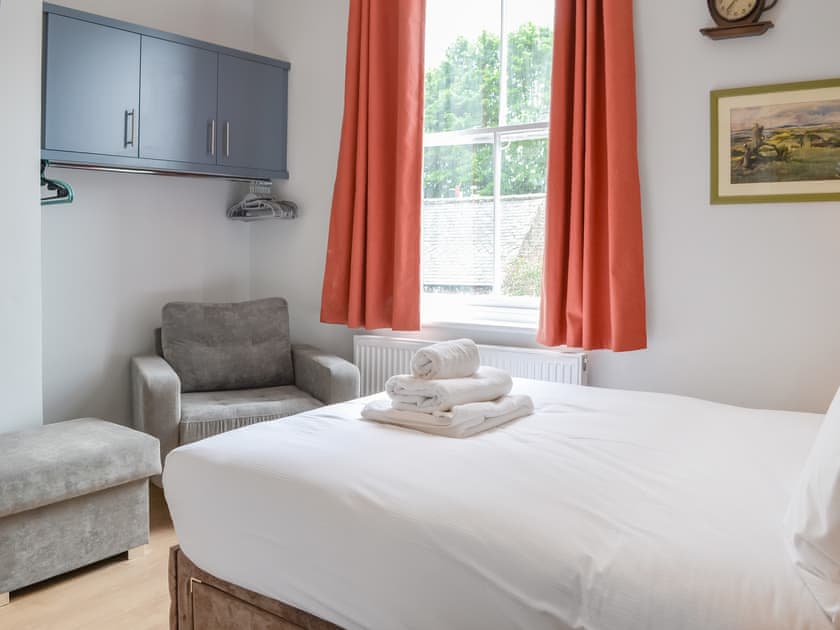 Double bedroom | The Swale - Flat 4 - Holgreaves Apartments, York
