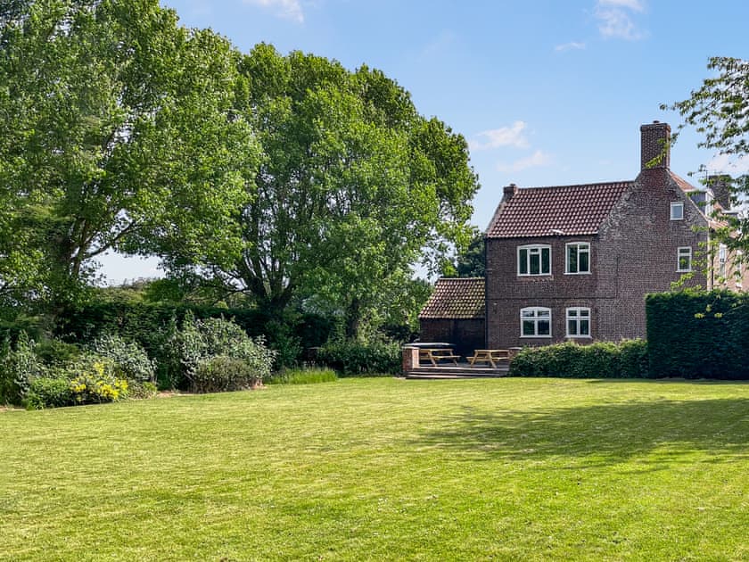 Garden | Crawfords Farm, Wyberton