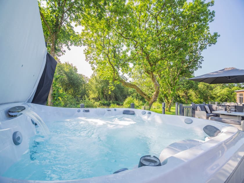 Hot tub | Fifteen at The Sanctuary, Rhos-fawr