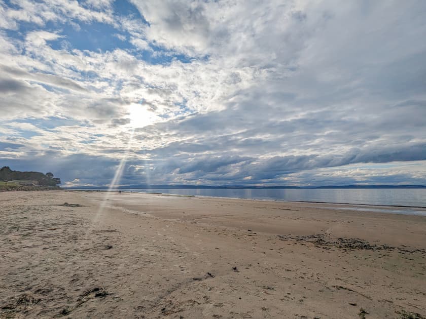 Surrounding area | Reay House, Nairn