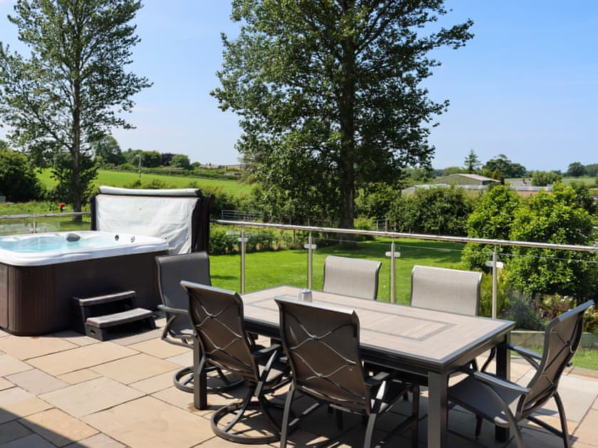 Patio | Holly Lodge - Holly and Pines Holidays, Holywell