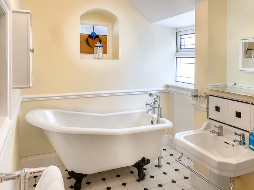Bathroom | Bora House, Newquay