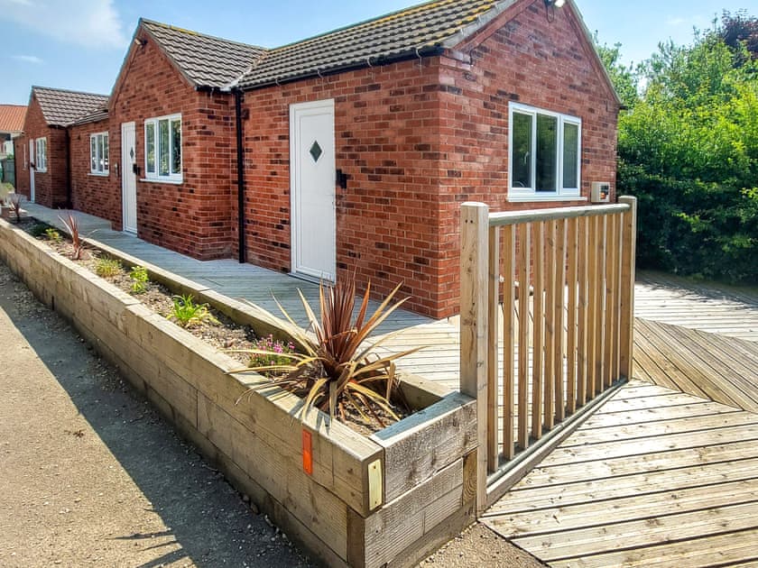 Exterior |  Kirkstead - Walcott Lodges, Walcott