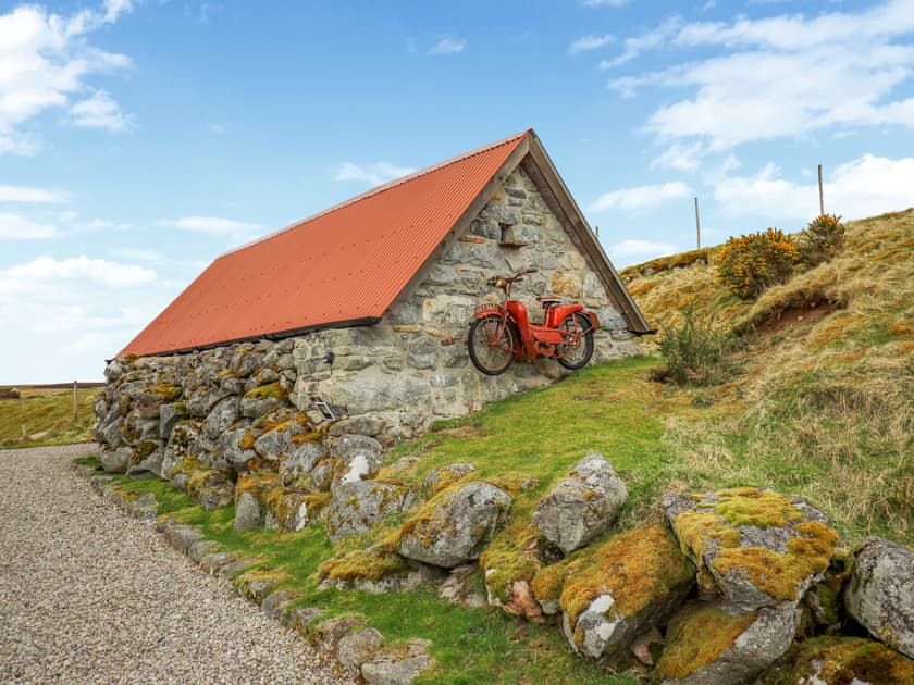 Exterior | Capercaillie Cottage, Rhilochan, Rogart, near Dornoch