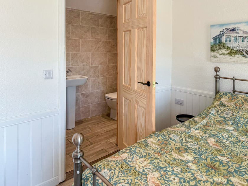 Double bedroom | Post Office Lodge, Finsbay