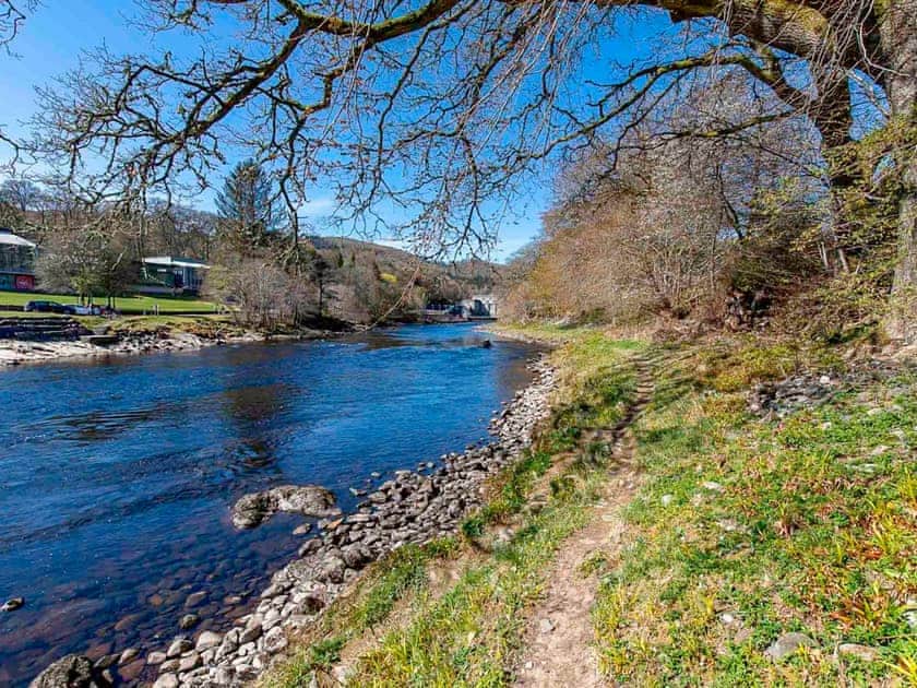 Surrounding area | Tummel Bank, Pitlochry