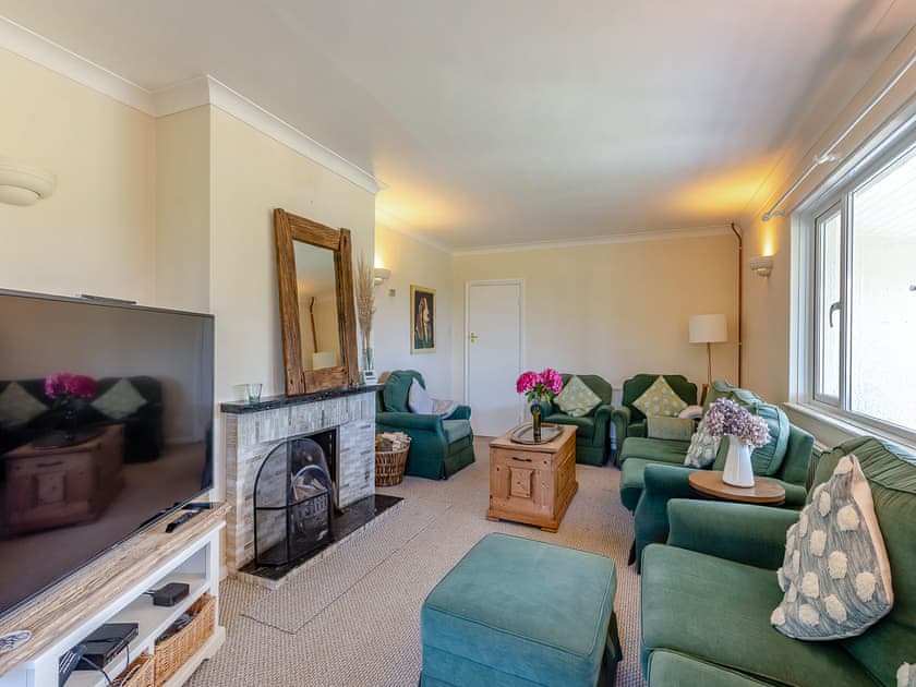 Living area | Tara, Kingsbridge