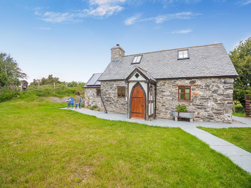Exterior | Pyllau Gleision, Abergele