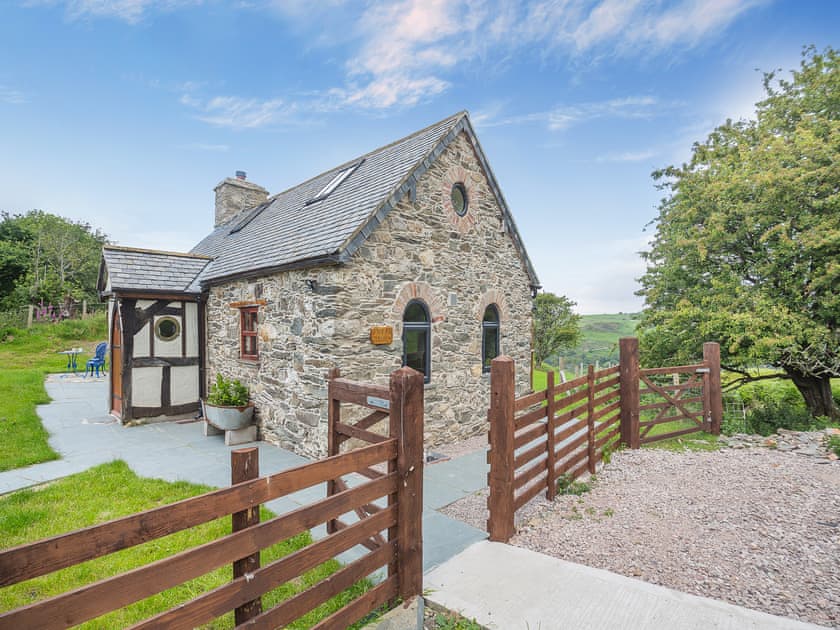 Exterior | Pyllau Gleision, Abergele