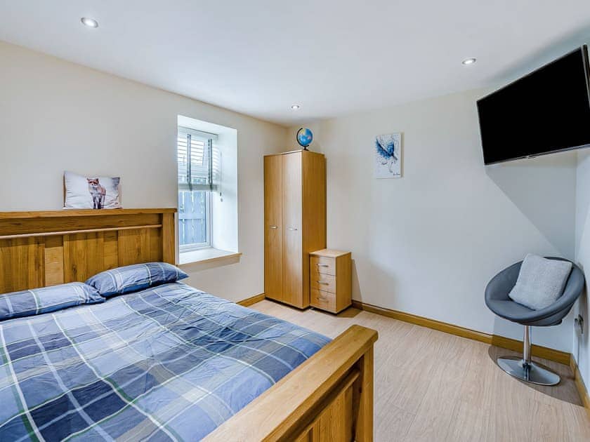 Double bedroom | Mains Of Durn Cottage, Banff