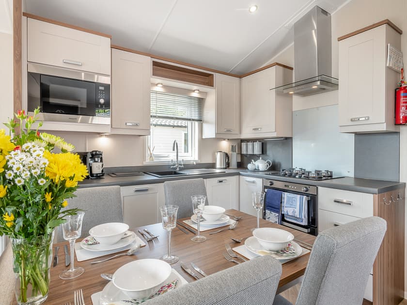 Kitchen/diner | Azure View, Corton