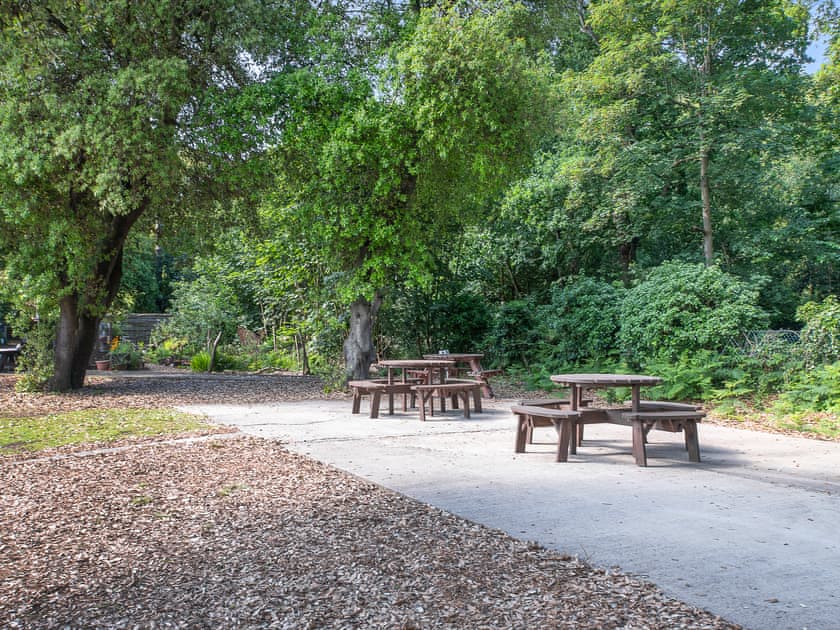 Surrounding area | Azure View, Corton