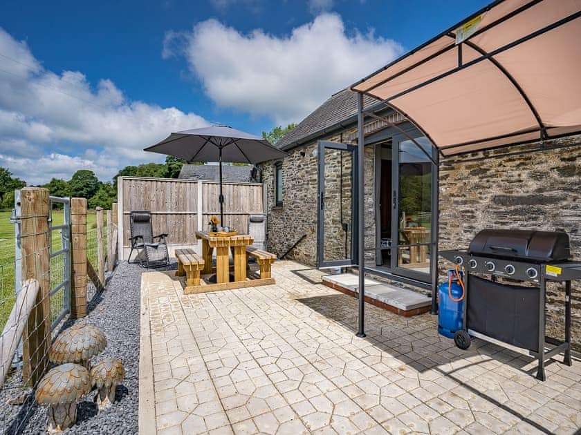 Exterior | The Old Cowsheds 3 - Mynach - Gaer Cottages, Cribyn, Lampeter