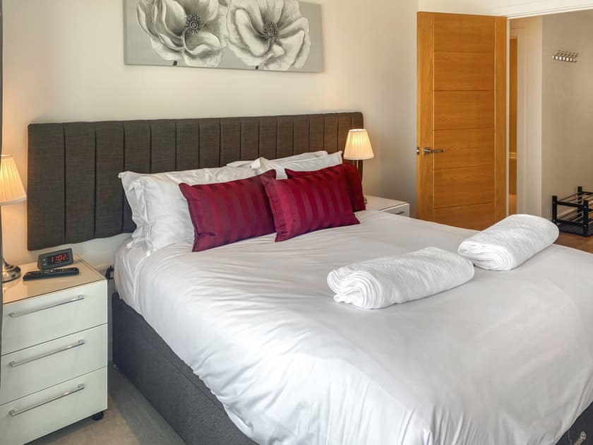 Double bedroom | White Crest, St Ives