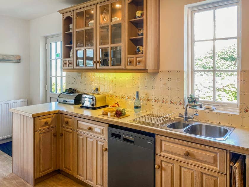 Kitchen | Lantreath, St Mawes